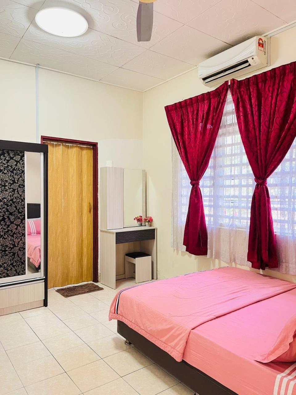 Sofea Homestay Ipoh Exterior foto